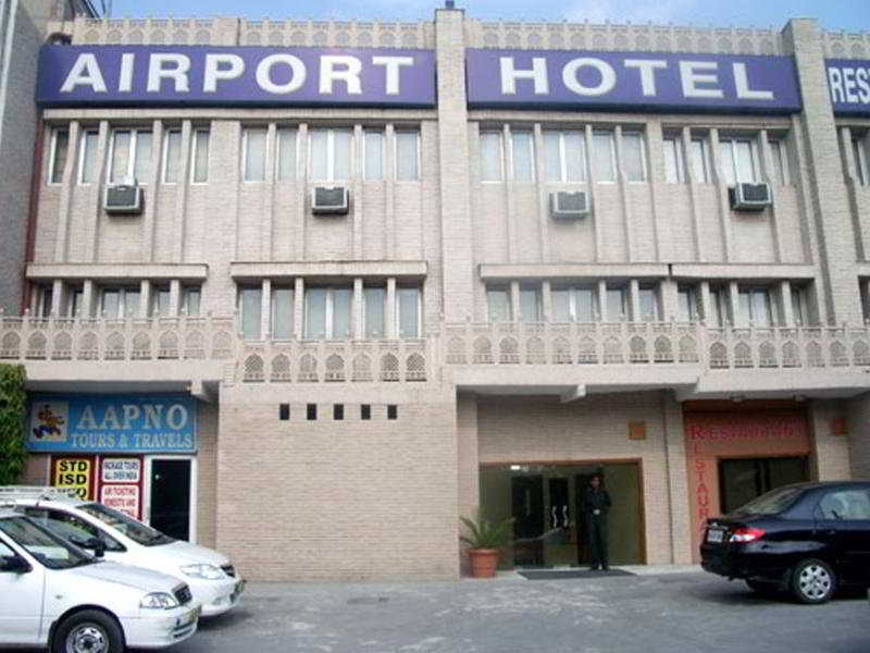 Airport Hotel Új-Delhi Kültér fotó